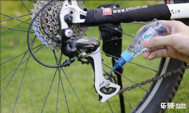 自行车哪些部件要加润滑油?